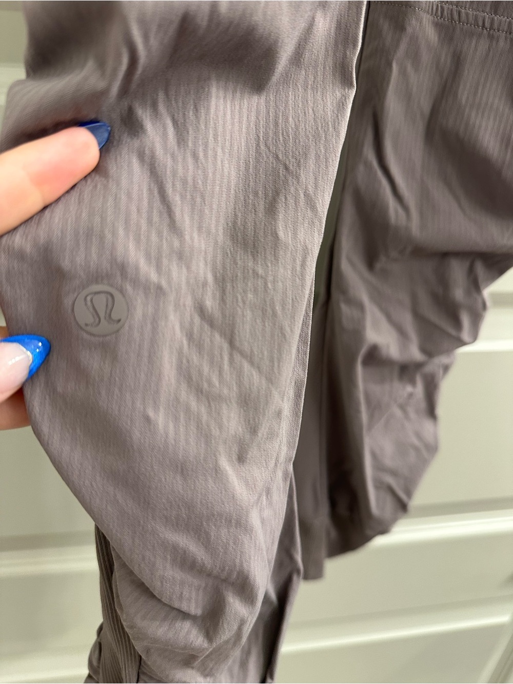 Lululemon Beyond the Studio Jogger Size 2 - Picture 6 of 7
